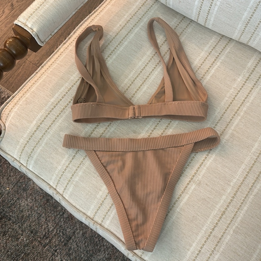 Tobi Ribbed Triangle Bikini Top and high cut bikini bottoms set in color Sand